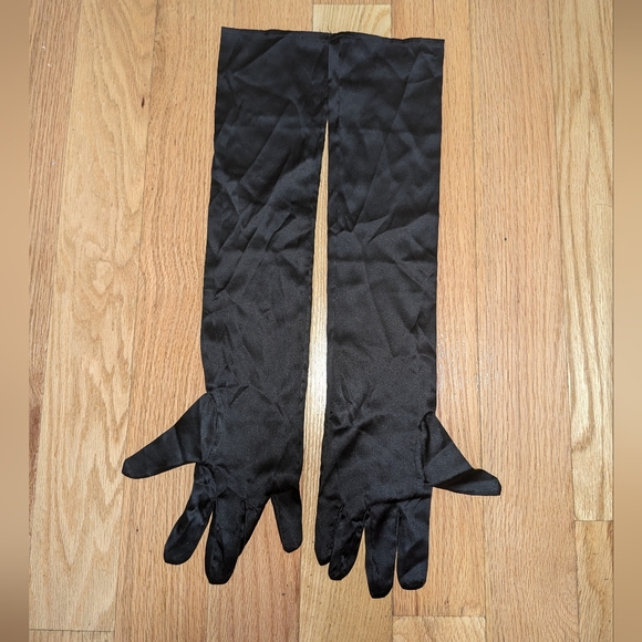 3S. NWOT THE BAR SILK GLOVES BLANC - Picture 4 of 5